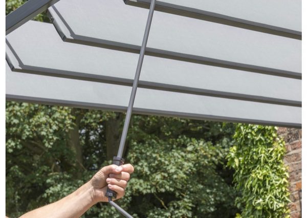 Classic Tilt Leaf Aluminium Pergola - Image 2