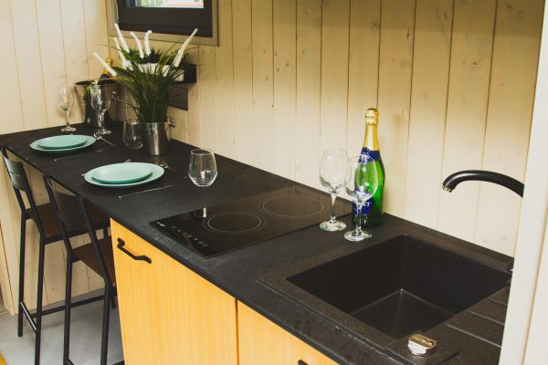 Luxury Glamping Pod - Image 8